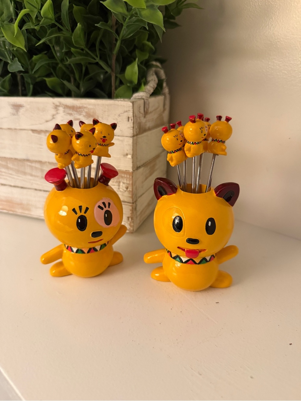 Vintage Chinese Whimsical Cat Cocktail Fork Pick Holders Set of 2 10 Forks